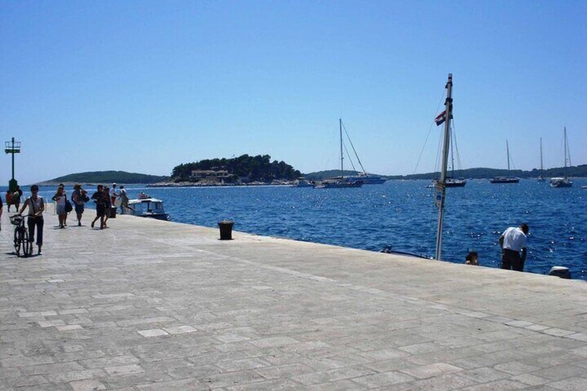 Self-Guided Walking Tour of Hvar’s Historical Old Town