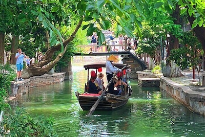 Zhujiajiao Water Town and Shanghai Full Day Private Tour