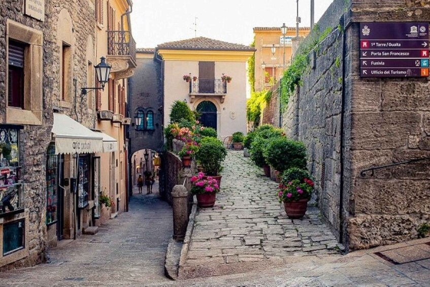 Picture 1 for Activity San Marino: Discover the Ancient Land with Transfer