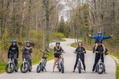 Cave Point and Whitefish Bay Dunes State Park Ebike Rental