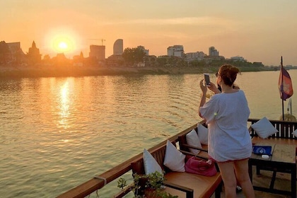 Mekong River in Phnom Penh sunset Cruise