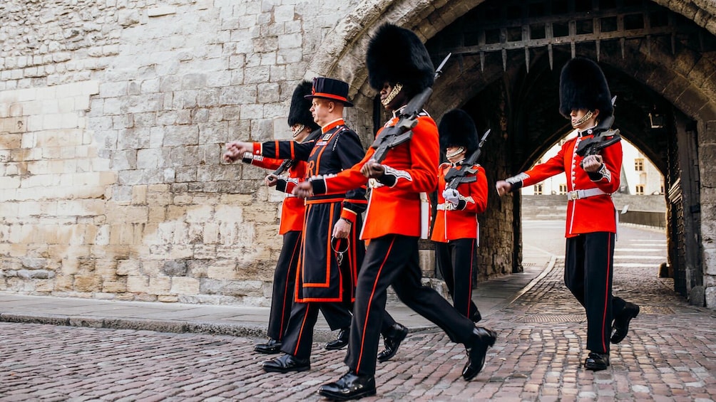 Show item 1 of 8. Complete London with Westminster Abbey & Tower of London