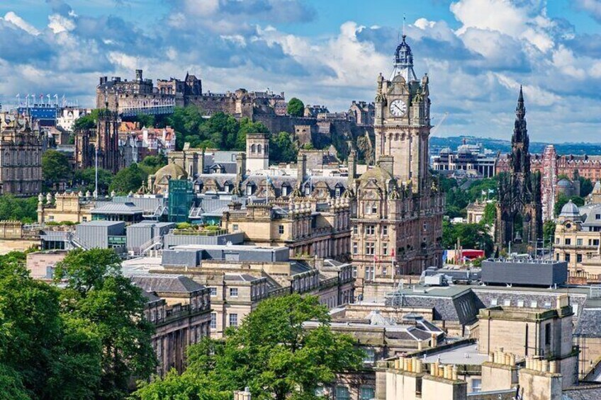 Edinburgh Old Town Highlights Private Guided Walking Tour 