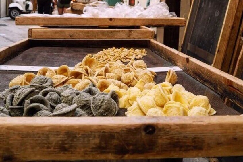 Bari Street Food Private Tour With A Local Guide