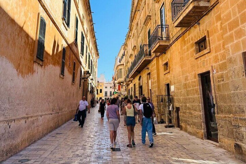 Private Tour of Ciutadella with Tasting