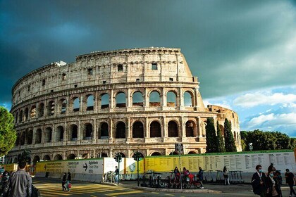 Colosseum & Ancient Rome Roman Forum & Palatine Hill Entrance