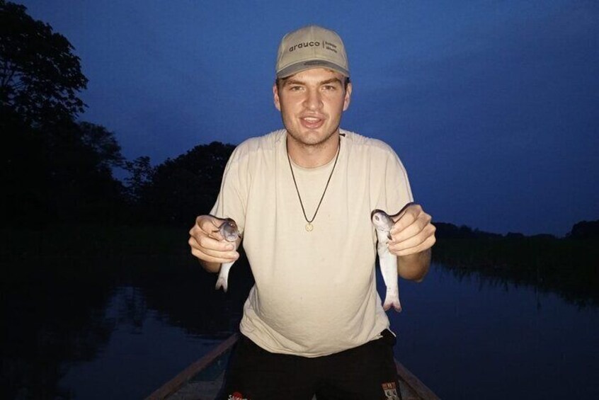 Artisanal fishing of two specimens 