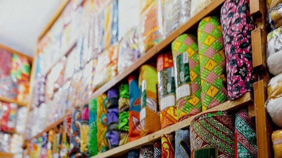 "From bold patterns to meaningful motifs, uncover the beauty of African print fabrics on our Accra Textiles and Fashion Tour. ïž #AfricanTextiles #CulturalHeritage"
