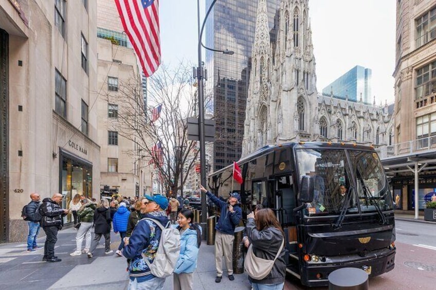 Half-Day Bus Tour of NYC Top Highlights