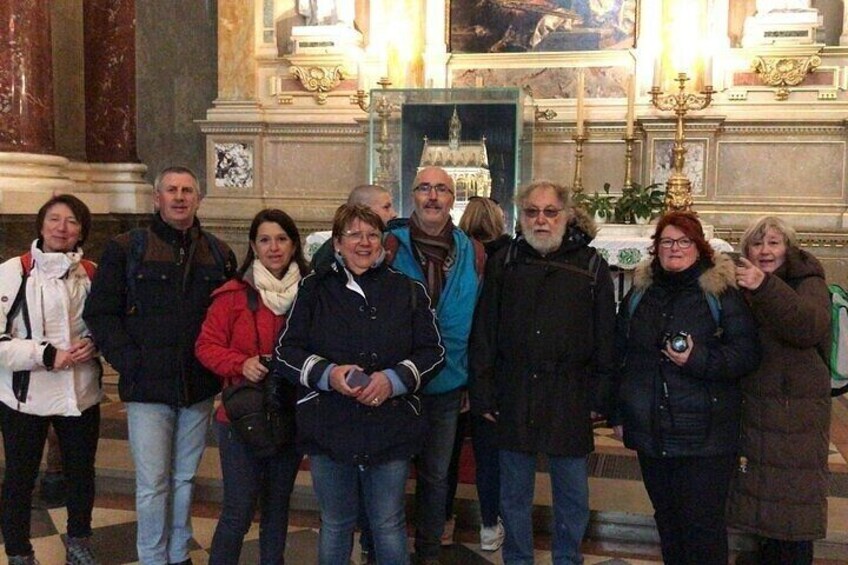 Budapest: Highlights and Hidden Gems Private Walking Tour