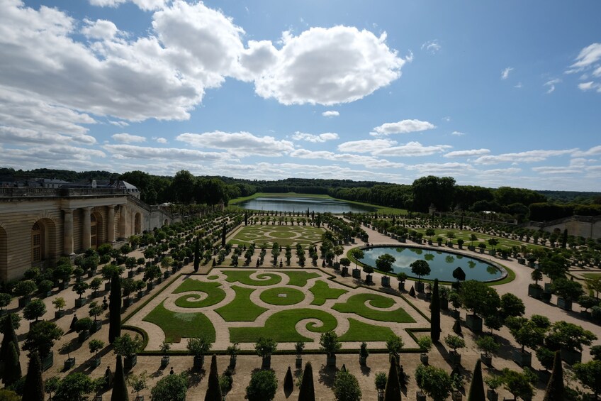 Last Entry: Small Group Versailles Tour After the Crowds 