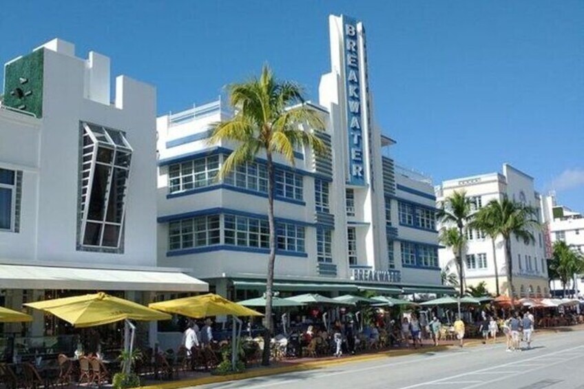 Street Food Tour in Miami with Local Guide