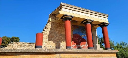 Crete Discovery Knossos Palace Wine and Olive Oil Experience