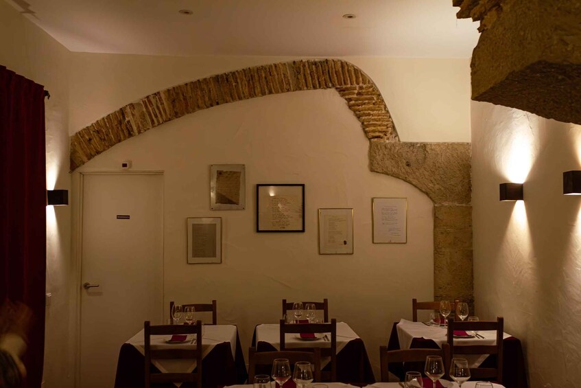 Picture 5 for Activity Lisbon: Fado Night with Dinner in a Traditional Fado House