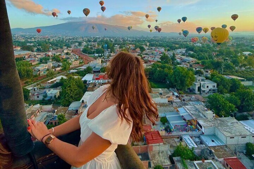 Balloon Flight with Pickup in CDMX Breakfast in a Natural Cave