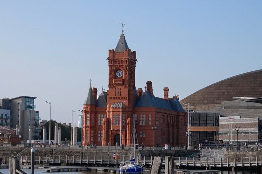 Discover Cardiff: A 2 Hours Private Walking Adventure