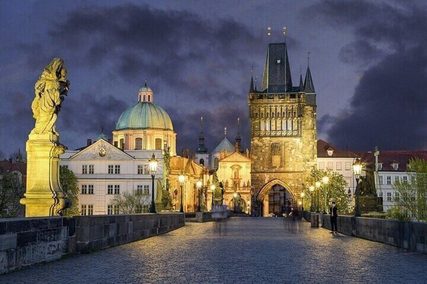 Prague Highlights Private Walking Tour With A Guide