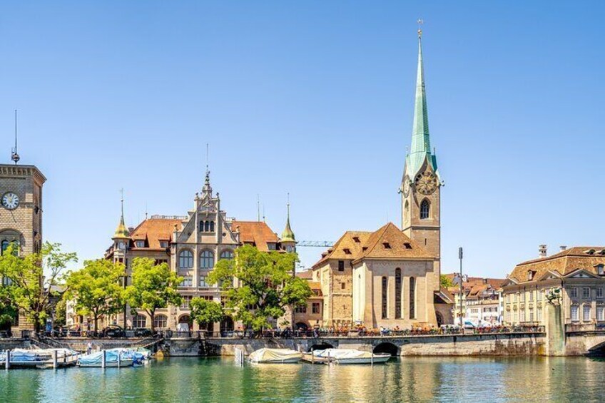 Zurich Old Town Walking Tour with Lake Zurich Boat Cruise
