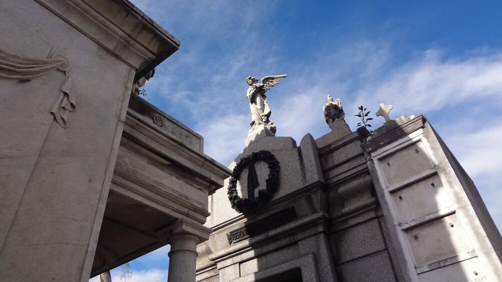 Fullday City Tour with Recoleta cemetary & Tigre Delta
