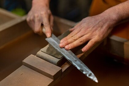 Knife Workshop with a Master Cutler