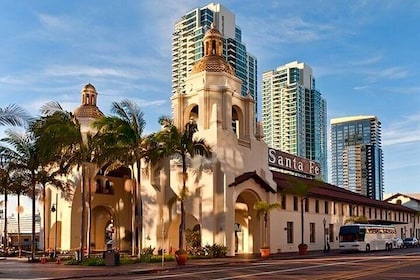 San Diego Must-see Attractions Private Guided Walking Tour