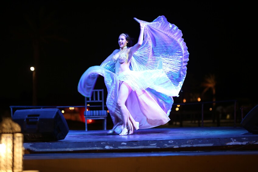 Dubai Desert Dinner with 5-Star BBQ Buffet & Shows at Royal Fortress