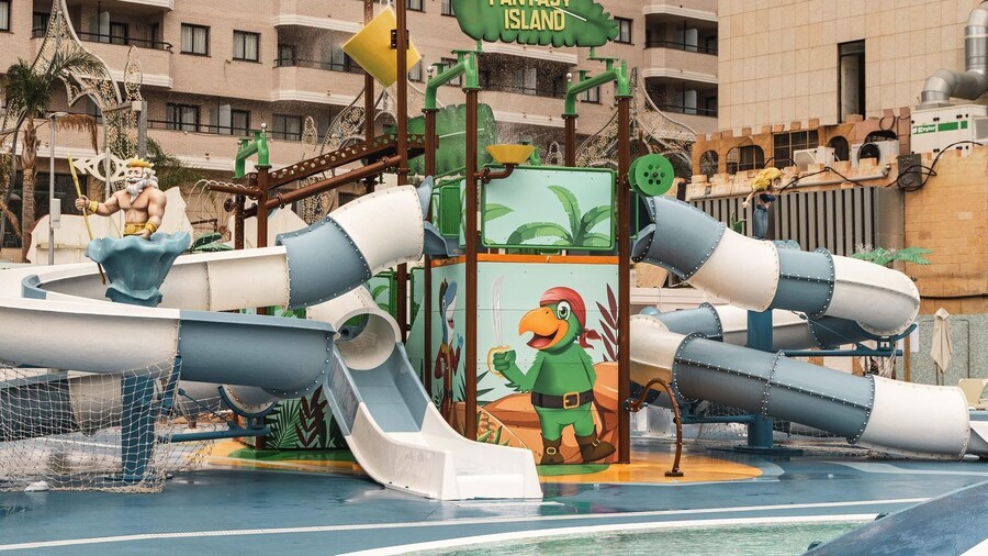 Magic Fantasy Day Pass with Splash Adventure Access