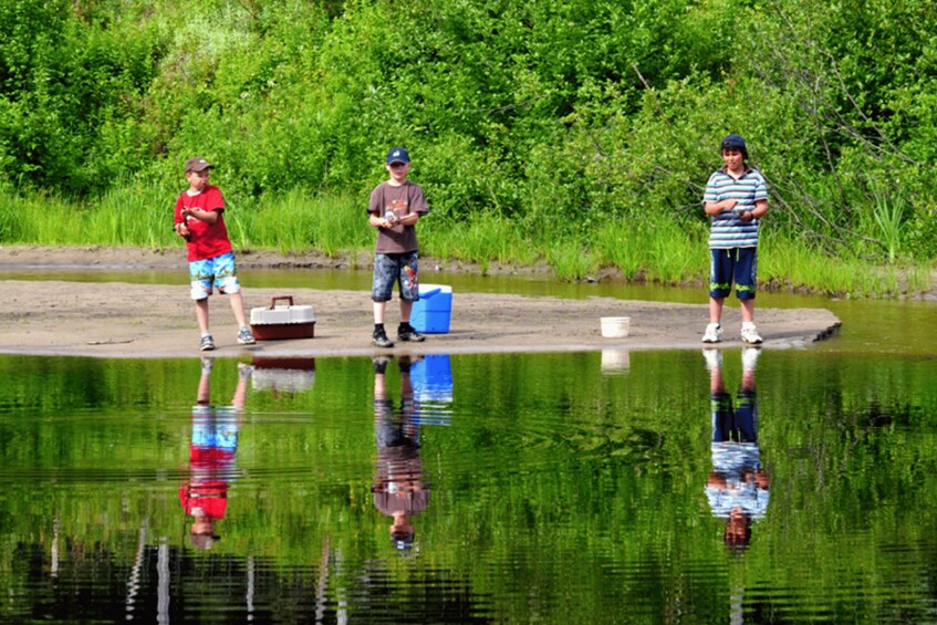 Picture 1 for Activity 15 min. Tadoussac : Trout Fishing Experience