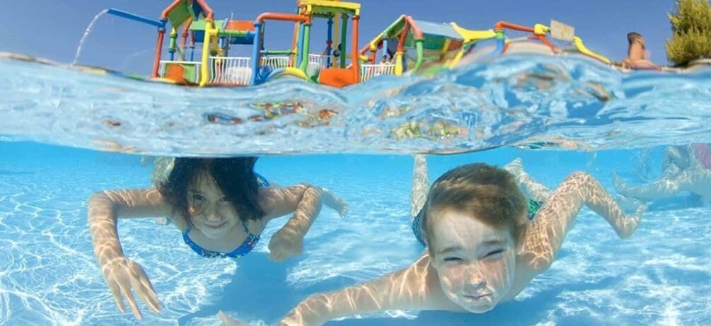 Mallorca: Wester Waterpark Tickets with Transfer