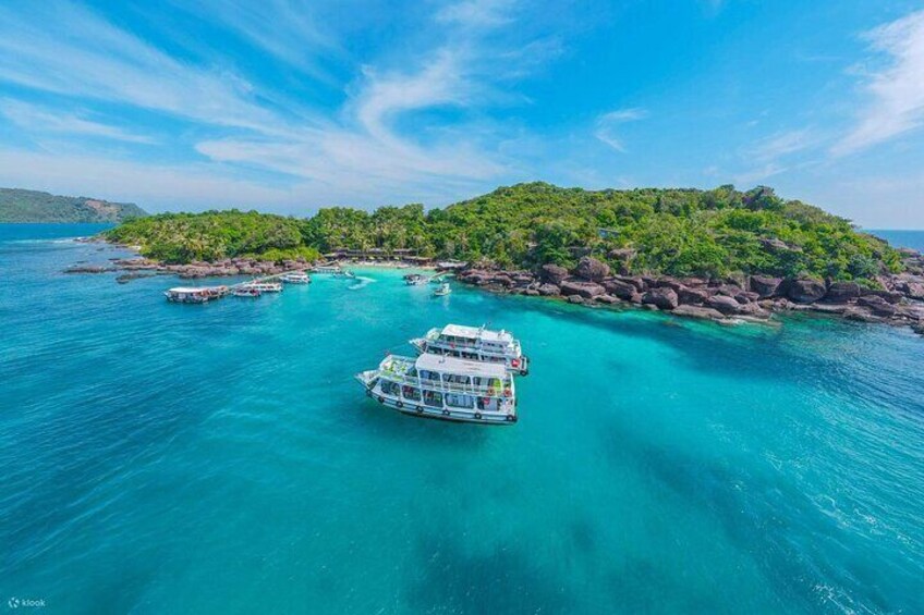 Full Day Phu Quoc 3 Islands Tour by Boat and Cable Car