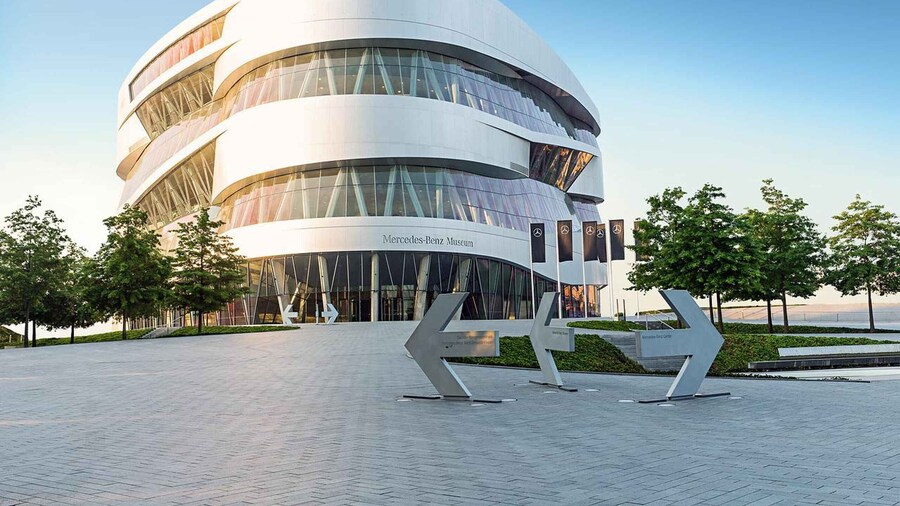 Stuttgart: Ticket Mercedes-Benz Museum