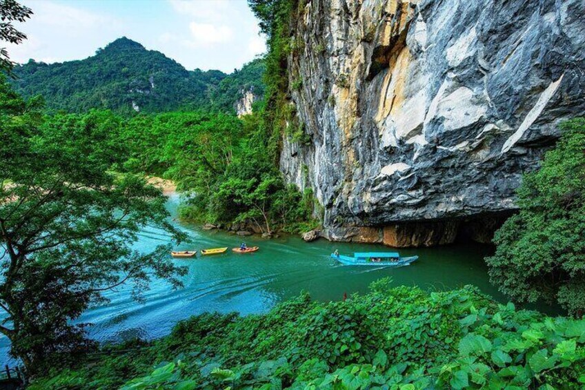 Phong Nha & Paradise Cave Full-Day Luxury Experience from Dong Hoi