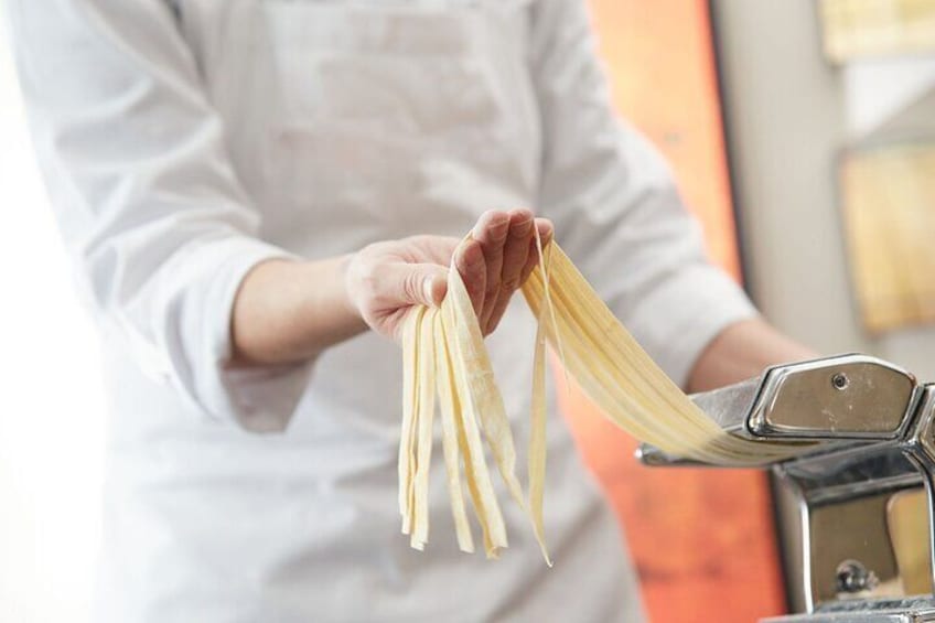 Alfredo Pasta Making Class with Local Chef in Phoenix