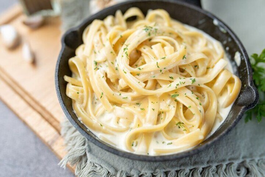 Alfredo Pasta Making Class with Local Chef in Phoenix