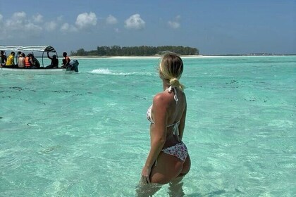 Prison Island Snorkeling Trip & Stone Town Tour - Zanzibar
