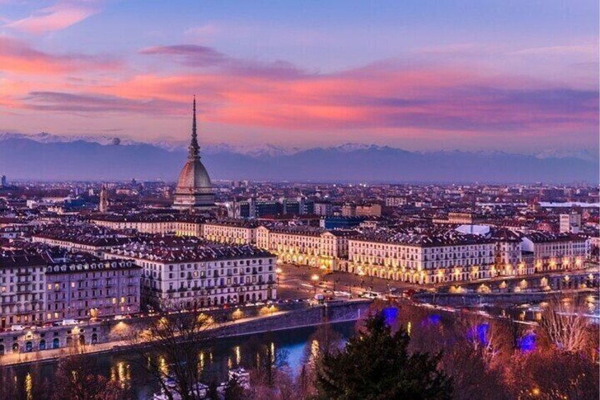 Turin Must-See Attractions Private Walking Tour
