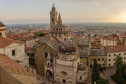 Bergamo Must-see Attractions Private Walking Tour