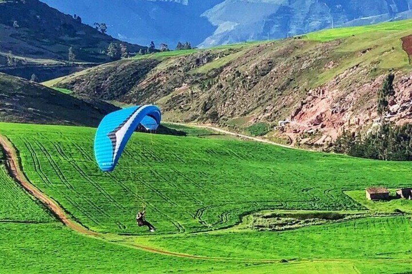 Paragliding in the Sacred Valley of the Incas From Cusco