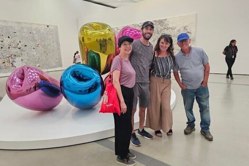 Downtown Los Angeles Music and Arts Tour with The Broad Museum