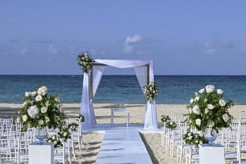 Private Weddings at Bahamas Luxury Destination 