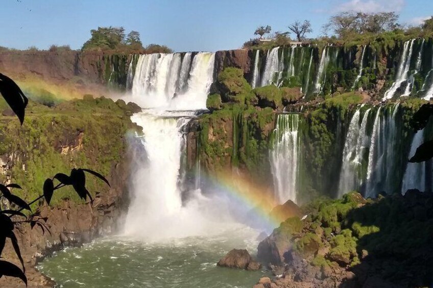 See the best of Iguazu Falls from both sides in just one day