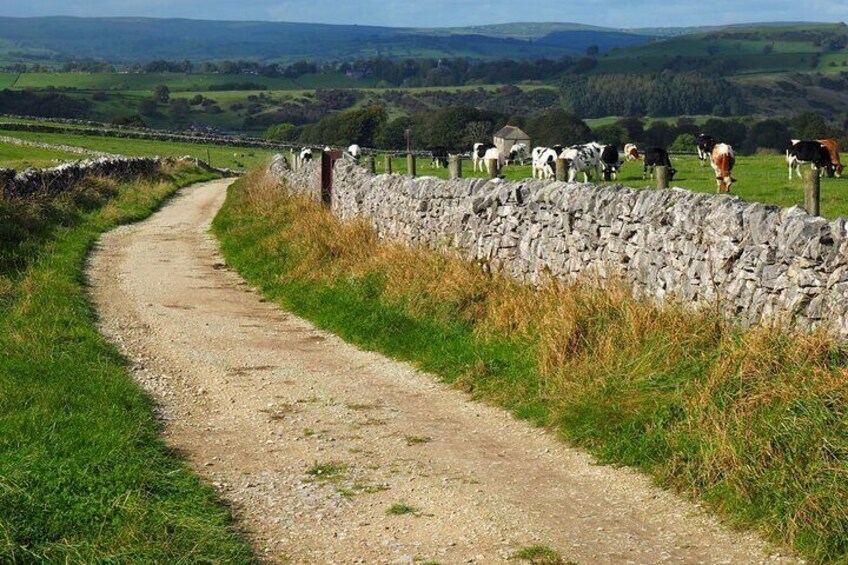 Small Group eBike Tour featuring Peak District Highlights