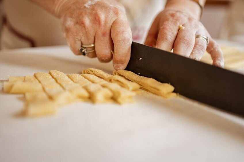 Cooking Tuscan Pasta Class and Brunello Tasting with Lunch