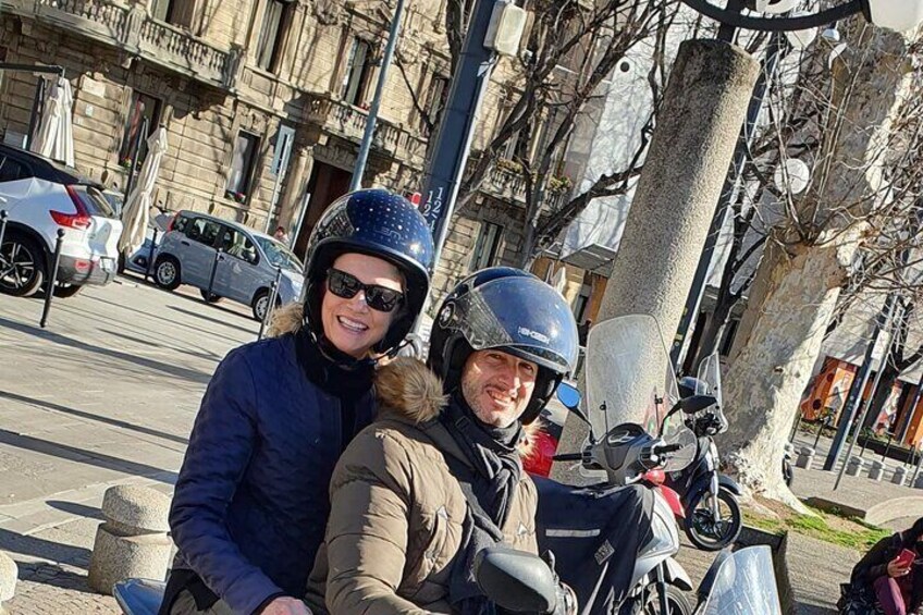 Milan Vespa Tour for couple or friends