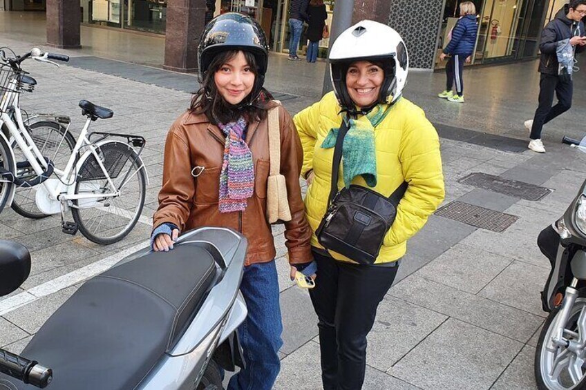 Milan Vespa Tour for couple or friends