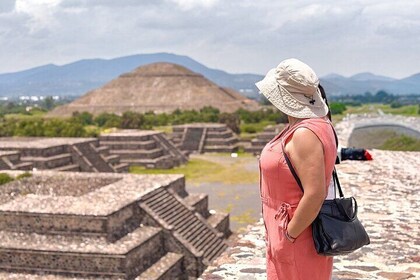 Teotihuacan From Mexico City No Shops or Restaurants