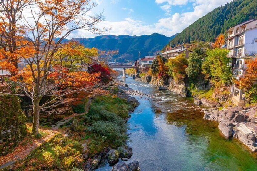 Gujo Hachiman in Autumn