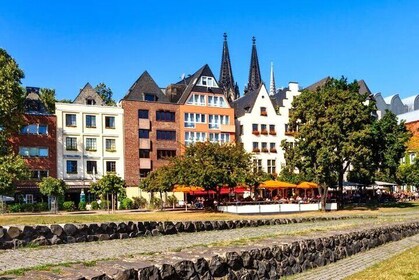 Guided tour of the historic centre of Colonia