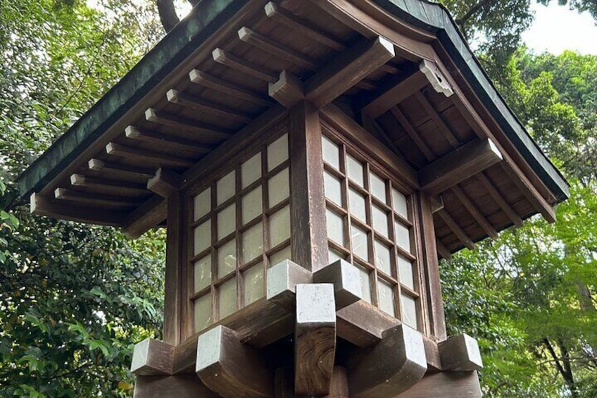 Private Tour in Meiji Shrine with Service and Tea Ceremony