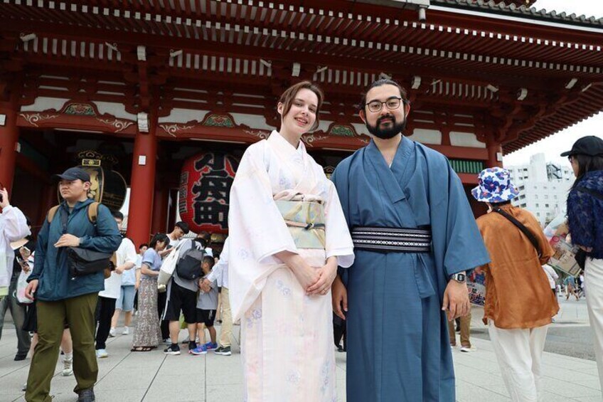 Asakusa Private Tour with Tea Ceremony